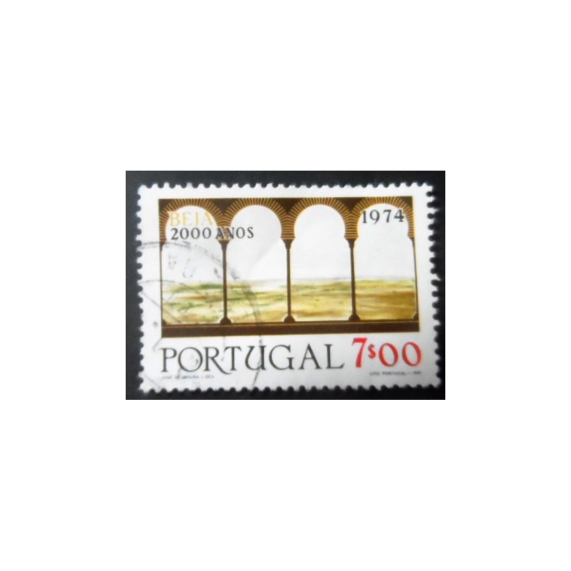 Selo postal de Portugal de 1974 Moorish arches and view across plains