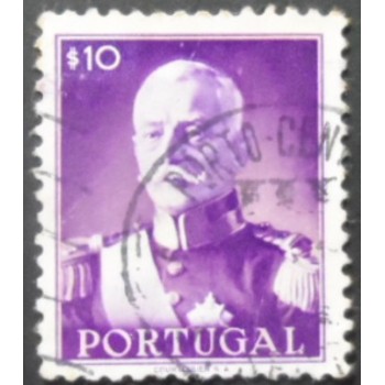 Imagem similar à do selo postal de Portugal de 1945 President Carmona U