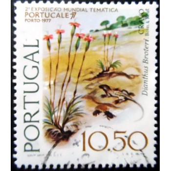 Selo postal de Portugal de 1976 Gillyflower