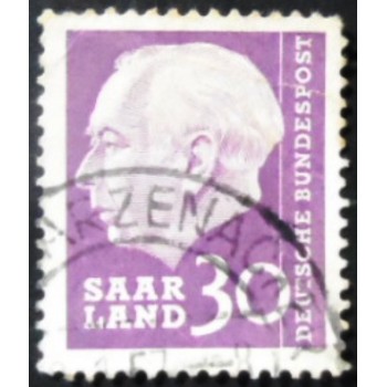Selo postal da Alemanha Sarre de 1957 Theodor Heuss 30