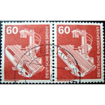 Par de selos postais da Alemanha de 1978 X-ray device