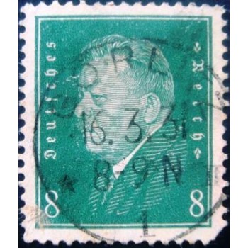 Imagem similar à do selo postal da Alemanha Reich de 1928 Friedrich Ebert 8