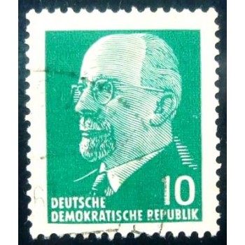 Imagem similar à do selo postal da Alemanha Oriental de 1961 Walter Ernst Paul Ulbricht 10