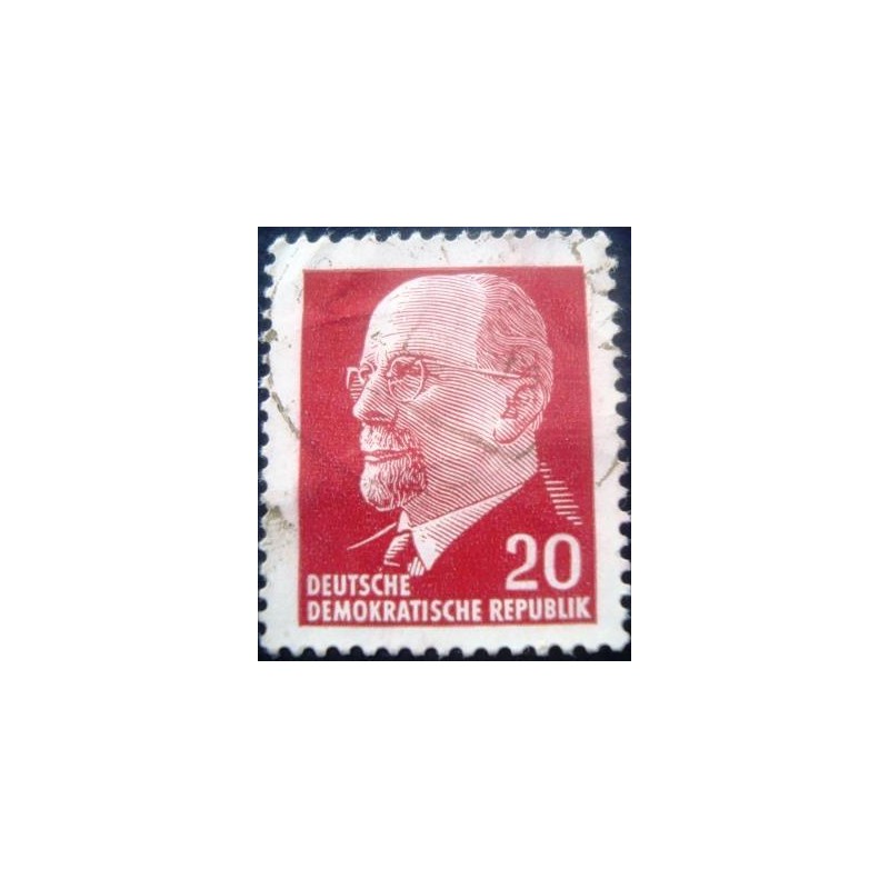 Imagem similar à do selo postal da Alemanha de 1961 Walter Ernst Paul Ulbricht 20