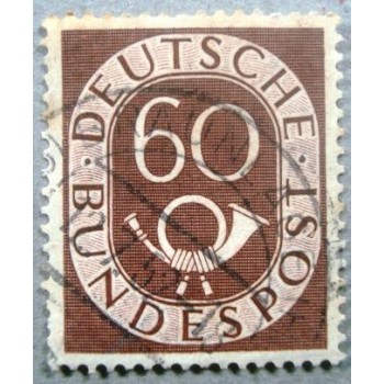 Imagem similar à do selo postal Alemanha 1951 Digits with Posthorn 60