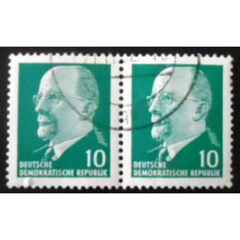 Par de selos da Alemanha Oriental de 1961 Walter Ernst Paul Ulbricht