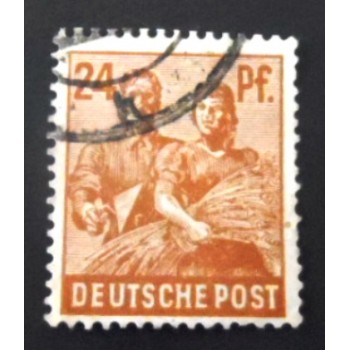Imagem similar à do selo postal da Alemanha de 1955 Dresden Zwinger 24