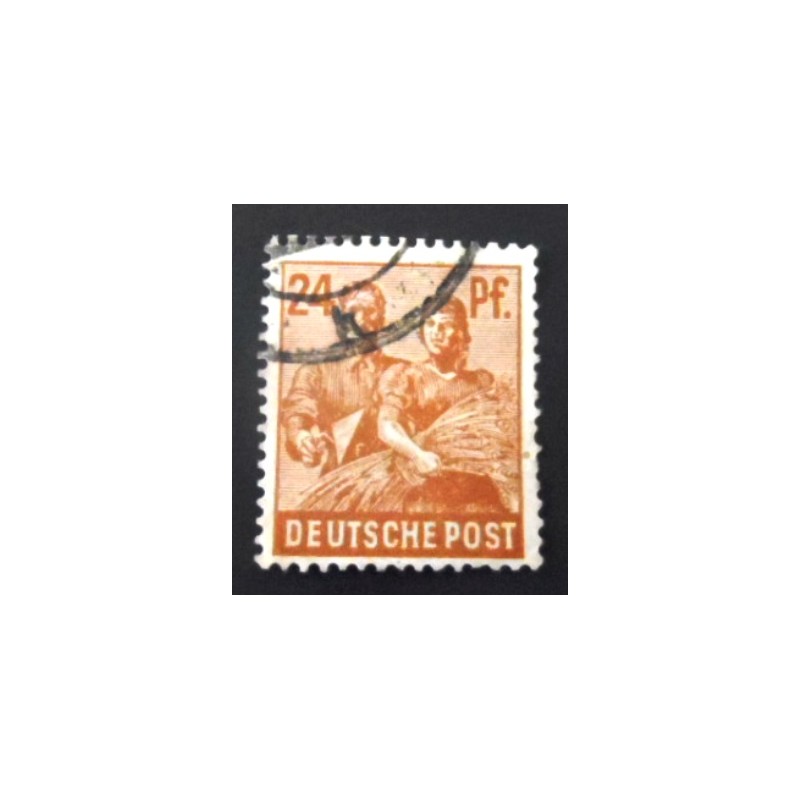 Imagem similar à do selo postal da Alemanha de 1955 Dresden Zwinger 24