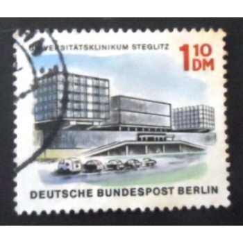 Imagem similar à do slo postal da Alemanha Berlin de 1966 University Hospital