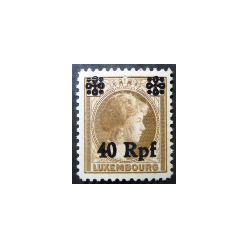 Selo postal de Luxemburgo de 1940 Grand Duchess Charlotte overprinted 40