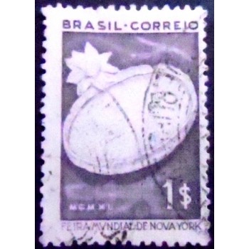 Selo do Brasil de 1940 Feira New York 1$ Vitória Régia U