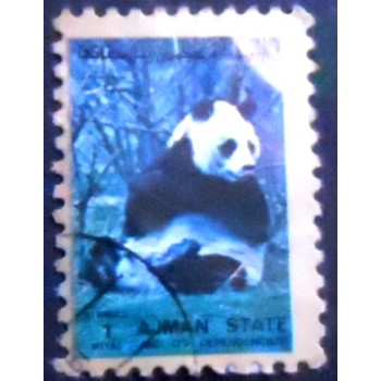Selo postal de Ajman de 1973 Giant Panda