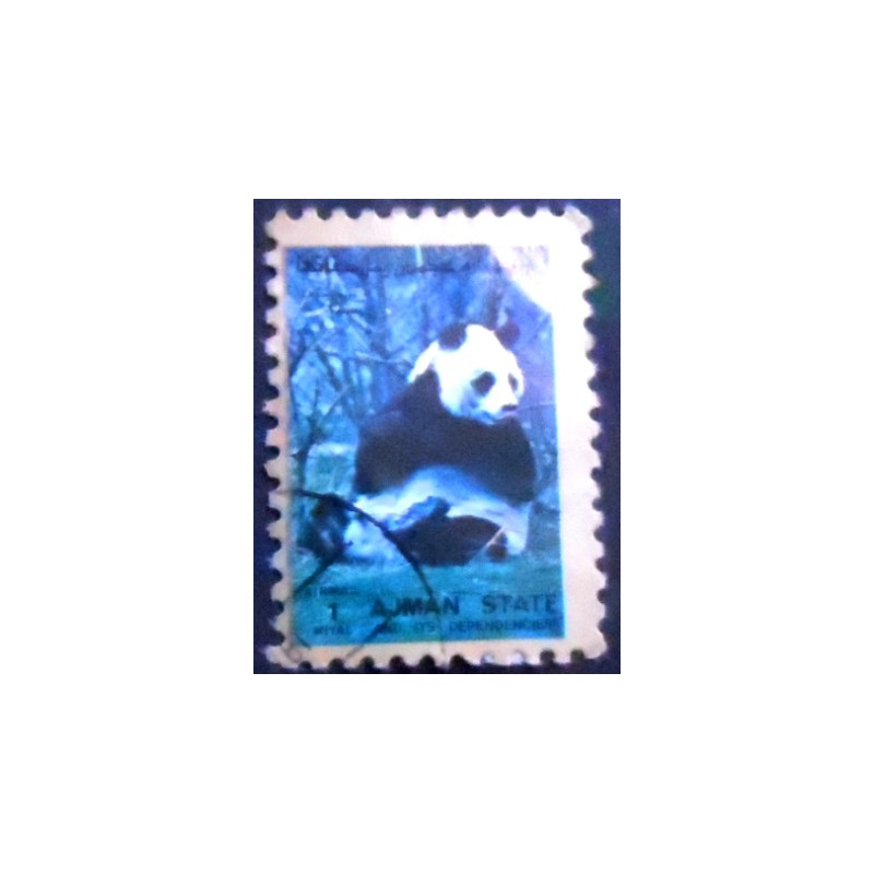Selo postal de Ajman de 1973 Giant Panda