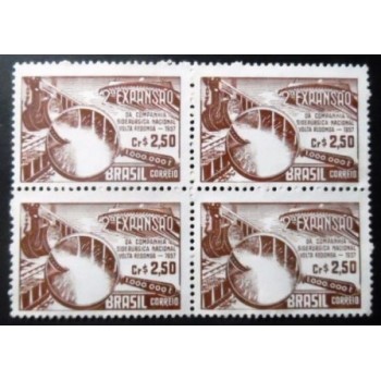 Quadra de selos postais do Brasil de 1957 CSN N