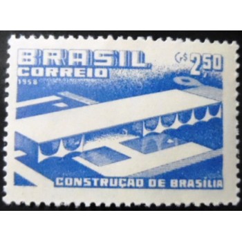 Selo postal do Brasil de 1958 Construção de Brasília M