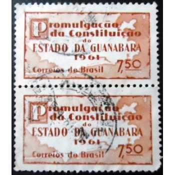 Par de selos postais do Brasil de 1966 Constituição Guanabara