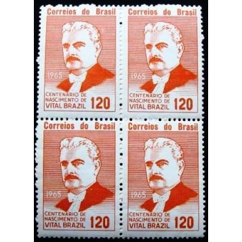 Quadra de selos postais do Brasil de 1964 Vital Brazil M