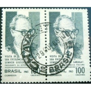 Par de selos postais do Brasil de 1965 Saragat U