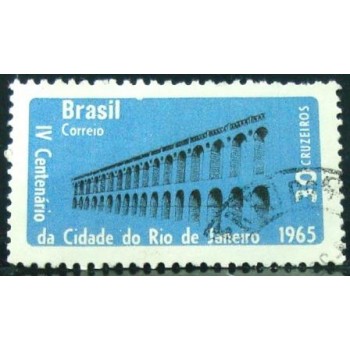 Imagem similar à do selo postal de 1965 Arcos da Lapa U