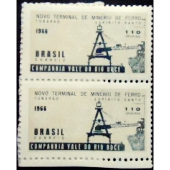 Par de selos postais do Brasil de 1966 Terminal de Tubarão N