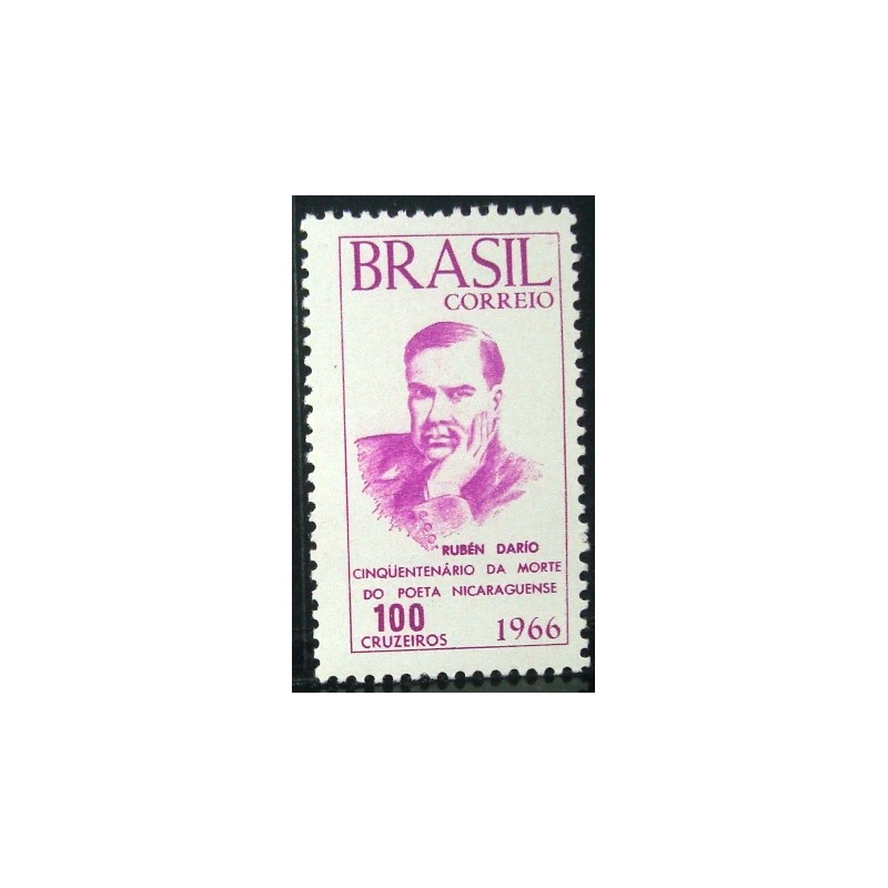 Selo postal do Brasil de 1966 Ruben Dario M