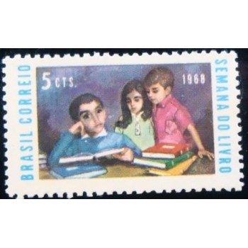 Selo postal do Brasil de 1968 Semana do Livro M