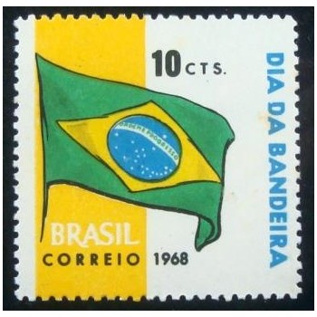 Selo postal do Brasil de 1968 Bandeira Nacional M