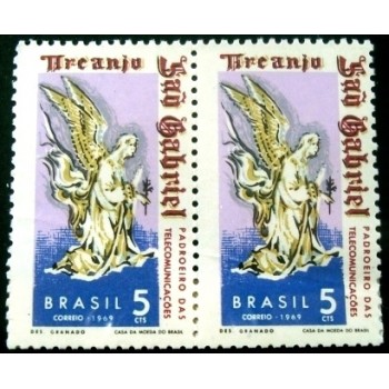 Par de selos postais do Brasil de 1969 São Gabriel M