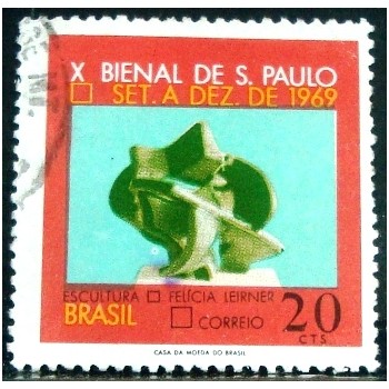 Imagem similar à do selo postal do Brasil de 1969 Escultura de Felícia Leirner U