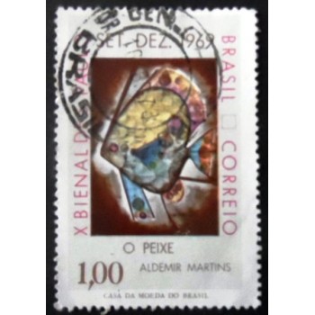 Imagem similar à do selo postal do Brasil de 1969 O Peixe U