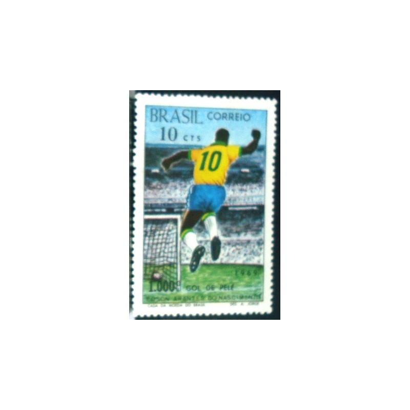 Imagem similar à do selo postal do Brasil de 1969 Milésimo gol do Pelé U