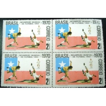 Quadra de selos postais do Brasil de 1970 Garrincha e Masopust M