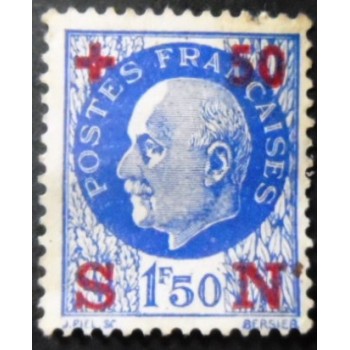 Selo postal da França de 1942 Marshal Petain Surcharged