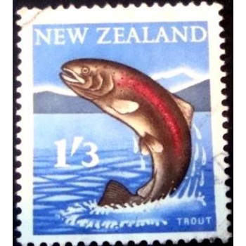Imagem similar à do selo postal da Nova Zelândia de 1960 Rainbow Trout