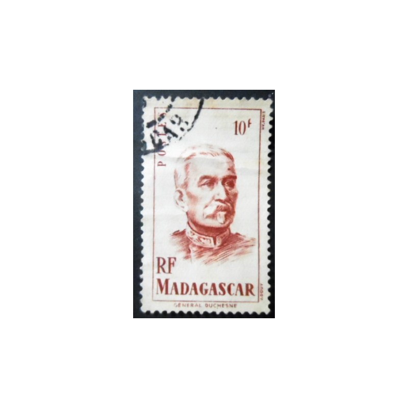 Selo postal de Madagascar de 1946 General Duchesne 10