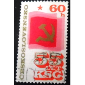 Selo postal da Tchecoslováquia de 1976 Hammer and Sickle on Flag