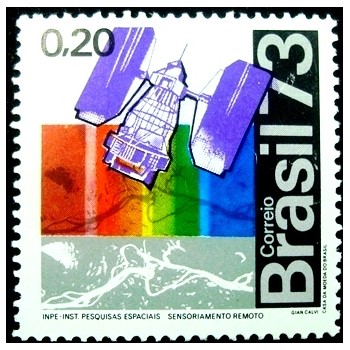 Selo postal do Brasil de 1973 INPE M