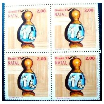 Quadra de selos do Brasil de 1977 Anjo e Maria M