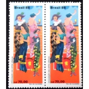 Par de selos postais do Brasil de 1988 Artes Cênicas
