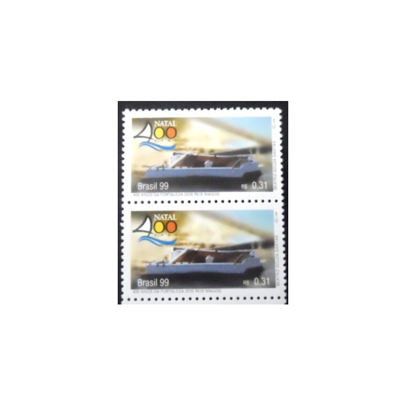 Par de selos postais do Brasil de 1999 Fortaleza dos Reis Magos