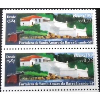 Par de selos postais do Brasil de 1999 Fortaleza Barra Grande