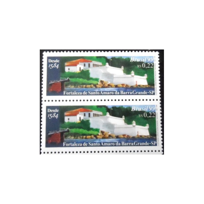 Par de selos postais do Brasil de 1999 Fortaleza Barra Grande