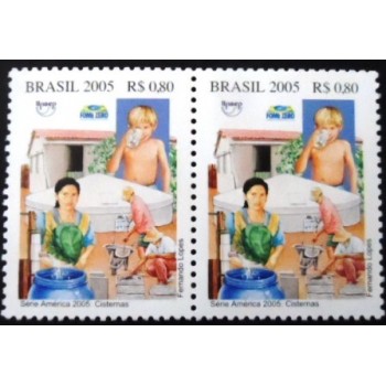 Par de selos postais do Brasil de 2005 Cisternas