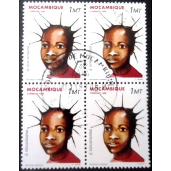 Quadra de selos postais de Moçambique de 1986 Tanzaniana