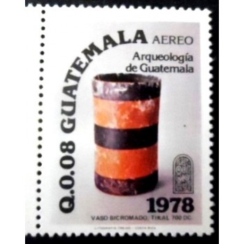 Selo postal da Guatemala de 1979 Bicolored Cup