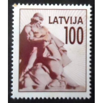 Selo postal da Letônia de 1992 Lacplesis 100