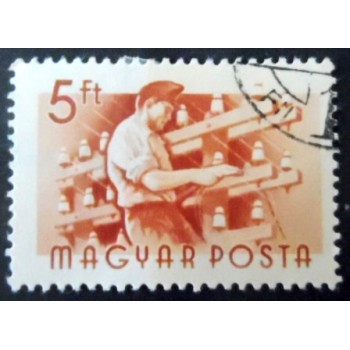 Selo postal da Hungria de 1955 Lineman