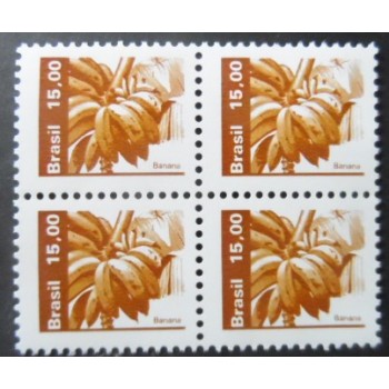 Quadra de selos postais do Brasil de 1983 Banana M