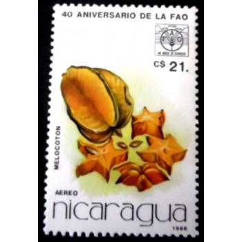 Selo postal da Nicarágua de 1986 Starfruit