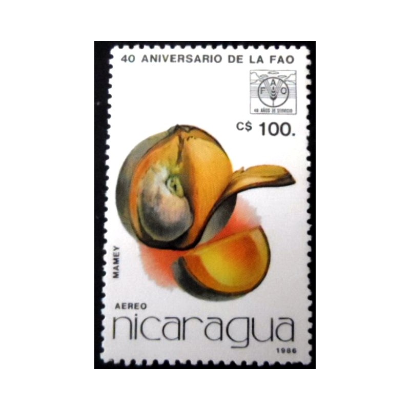 Selo postal da Nicarágua de 1986 Mamey